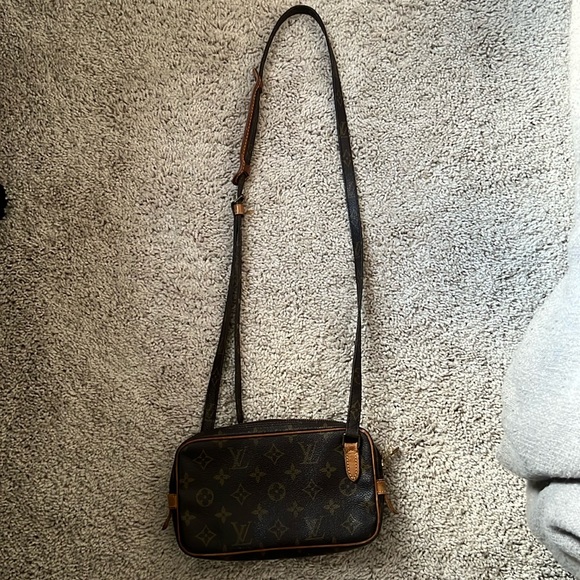 Vintage Louis Vuitton Crossbody bag - Picture 1 of 11